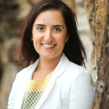 Mona Momtazian